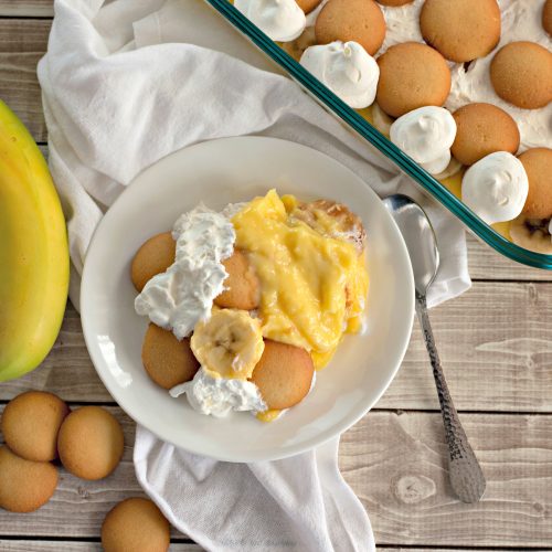 The BEST Banana Pudding Recipe - Mixin Mamas
